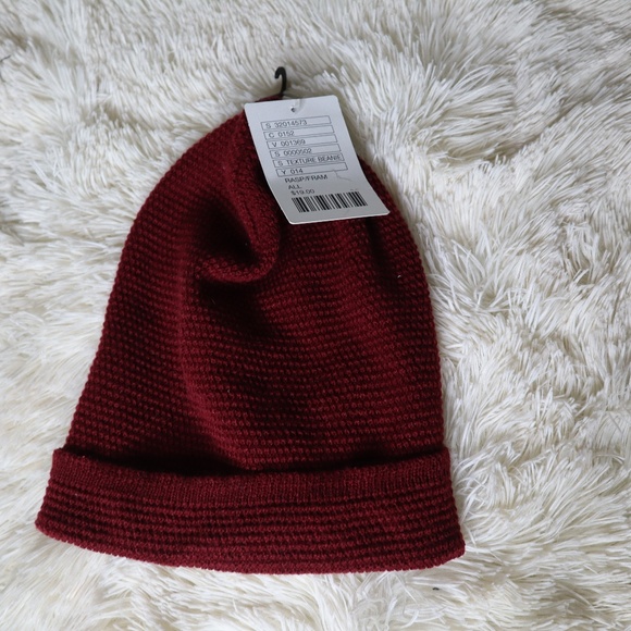 Nwt Urban Outfitters Bdg Red Beanie 